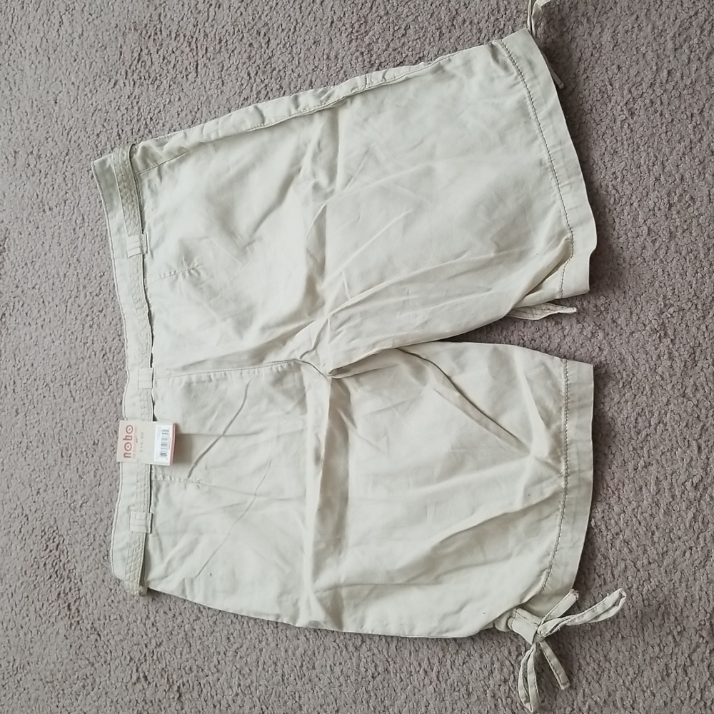NWT No Boundaries Women's Bermuda Shorts - Picture 7 of 10